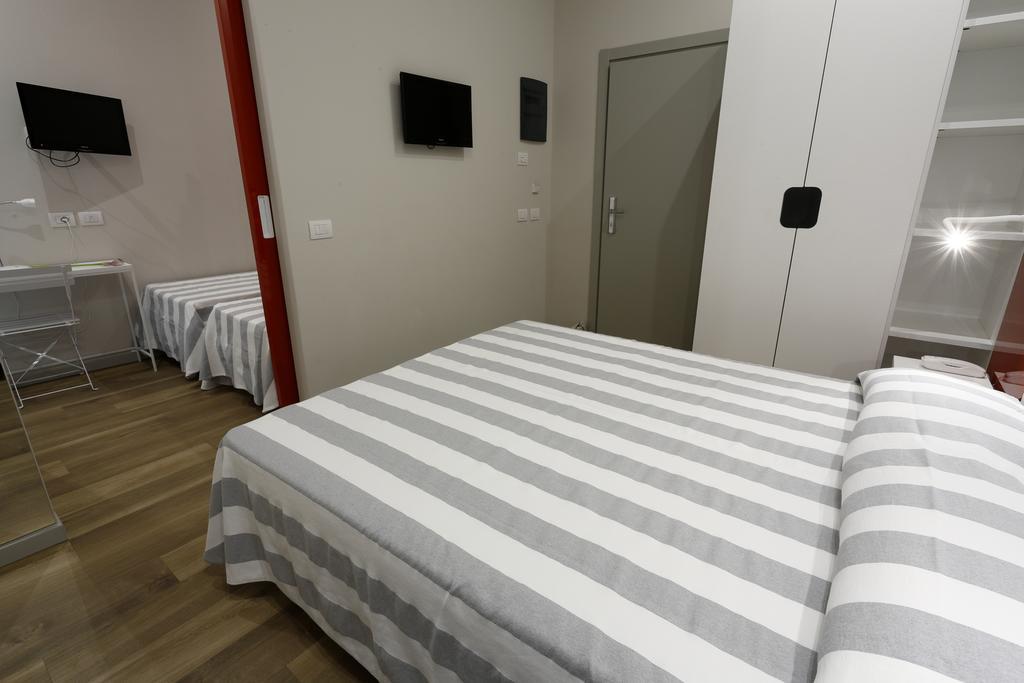 Hotel Aurea Rimini Buitenkant foto